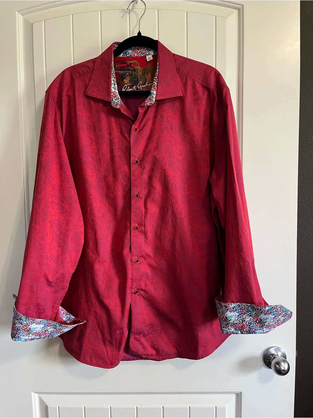 Robert Graham Classic Fit Shirt 2XL Flip Cuffs Beautiful Embroidery Cotton Red